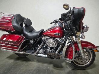 Harley-Davidson  FLHTCU CLASSIC picture 13