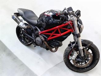Ducati Monster 796  picture 16