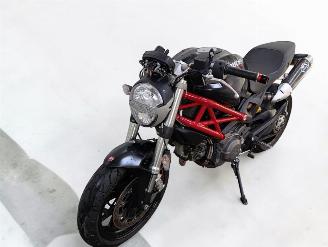 Ducati Monster 796  picture 17
