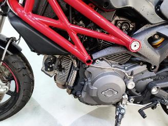 Ducati Monster 796  picture 5
