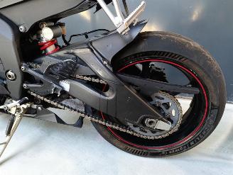 Yamaha YZF - R6  picture 17
