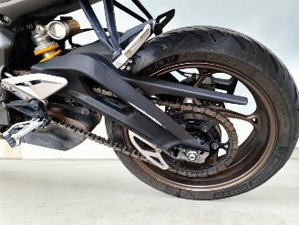 Triumph Street Triple RS picture 19