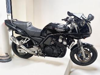 danneggiata motocicli Yamaha FZ 6 Fazer  1998/3