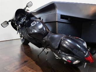 Suzuki GSX 1300 R picture 4