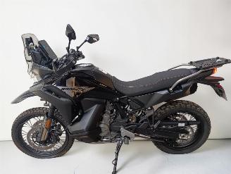 CFMoto  MT picture 13