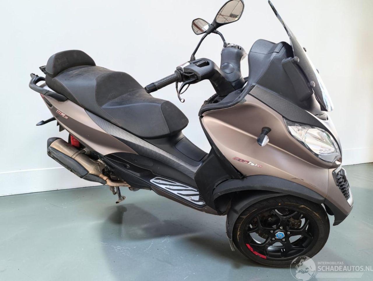 Piaggio  MP3