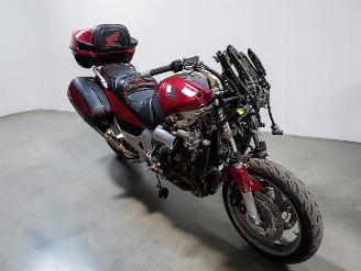 Honda ST 1300  picture 6