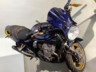 danneggiata motocicli Suzuki Bandit 600  1999/3