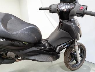 Piaggio  BEVERLY picture 6