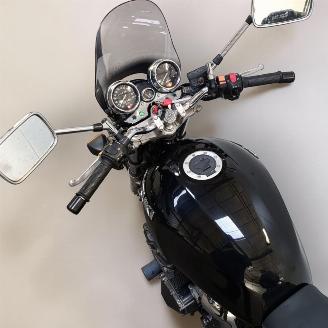 Suzuki GSX 750 INAZUMA picture 16