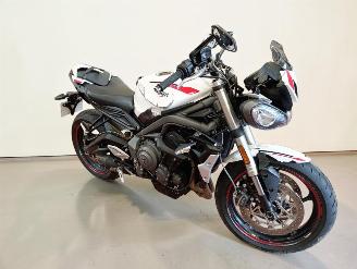 Triumph Street Triple  picture 15