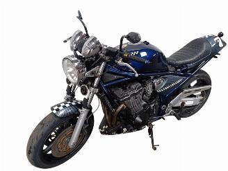 Suzuki Bandit 1200  picture 3