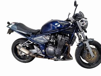 Suzuki Bandit 1200  picture 16