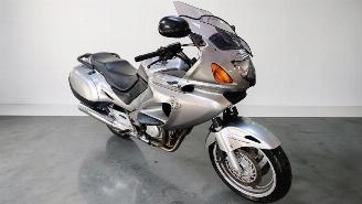 Honda NTV 650  picture 8