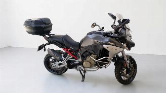 Unfall Kfz Motorrad Ducati MTS 1200 V4 2021/1