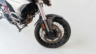 Ducati MTS 1200 V4 picture 5