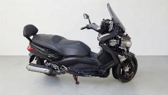 Avarii scootere Yamaha Xmax  2011/10