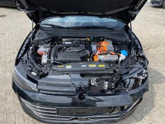 Volkswagen Passat Variant Business 1.5 TSI eHybrid picture 13