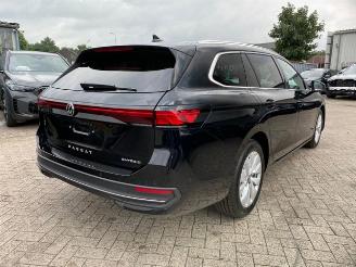Unfallwagen Volkswagen Passat Variant Business 1.5 TSI eHybrid 2025/3