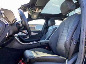 Mercedes E-klasse 300 T AMG Lin *PANO - NAVI - KAM* picture 14