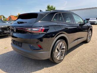 krockskadad bil auto Volkswagen ID.4 Pro Goal *NAVI - AHK - KAM* 2025/2