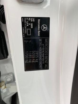 Mercedes E-klasse 300 T dition AMG Lin *NAVI - AHK - KAM* picture 25