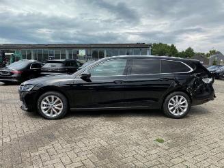 Skoda Superb Combi 1.5 TSI iV L&K *LEDER - HEAD UP* picture 10
