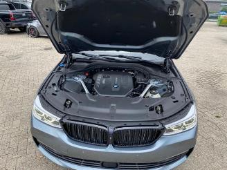 BMW 6-serie 30d Gran Turismo *HEAD-UP - PANO - KAM - NAVI* picture 12