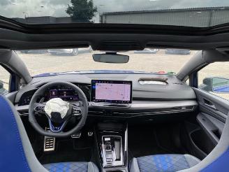 Volkswagen Golf R Variant 4Motion Black Style *MATRIX-PANO* picture 18