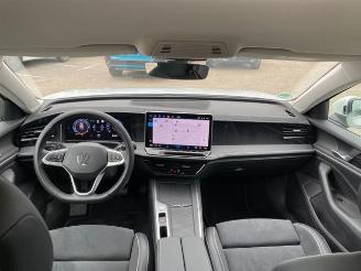 Volkswagen Passat Variant Business 2.0 TDI DSG *KAM - AHK* picture 21