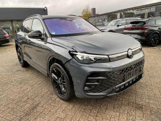 skadebil auto Volkswagen Tiguan 2.0 TSI DSG 4Motion R-Line *HEAD-UP-PANO* 2025/5