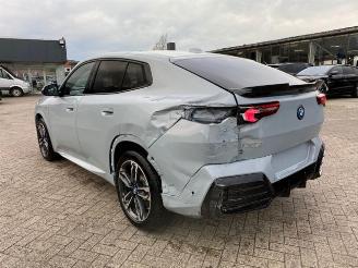 BMW iX2 eDrive20 M Sport *PANO - AHK - KAM - NAVI* picture 7