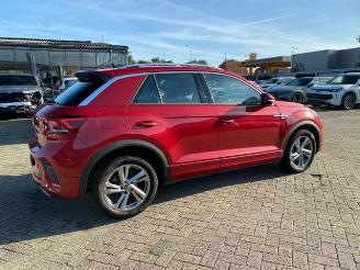 Unfallwagen Volkswagen T-Roc 1.5 TSI DSG R-Line *KAM - NAV - PANO * 2022/9
