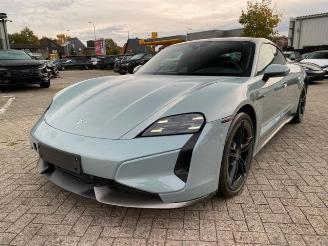 Coche accidentado Porsche Taycan Turbo S *PCCB - SOFTCLOSE - PANORAMA* 2024/5