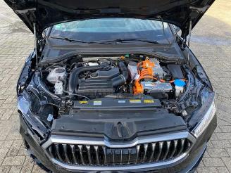 Skoda Superb Combi 1.5 TSI iV L&K *HEAD-UP - PANO-AHK* picture 13