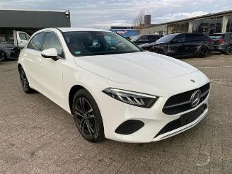 Avarii autoturisme Mercedes A-klasse Progressive Line Advanced *NAVI - KAM* 2025/6