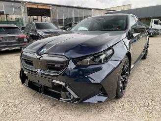 BMW M5 *HEAD-UP - KERAMIK - CARBON-PAKET -B&W* picture 2