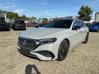 uszkodzony samochody osobowe Mercedes E-klasse 300 T AMG Lin Advancd Plus *PANO - 360 KAM* 2024/7