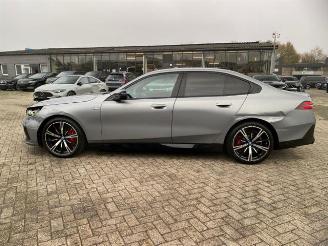 BMW i5 M60 xDrive *HEAD-UP - PANO - 360 KAM - NAVI* picture 9