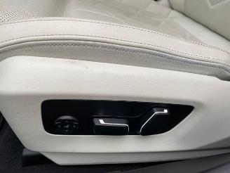 BMW i5 M60 xDrive *HEAD-UP - PANO - 360 KAM - NAVI* picture 22