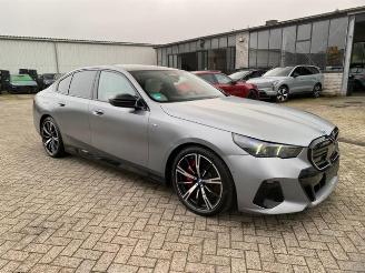 BMW i5 M60 xDrive *HEAD-UP - PANO - 360 KAM - NAVI* picture 2