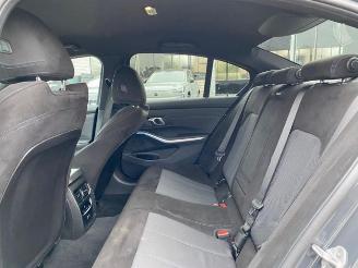 BMW 3-serie 20d M Sport Sport-Aut.*HEAD-UP - 60KAM - NAVI* picture 17