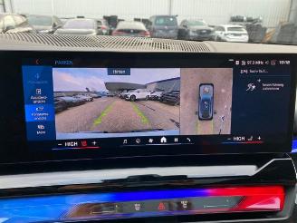 BMW M5 Touring *HEAD-UP - PANO - BOWERS - 360* picture 27