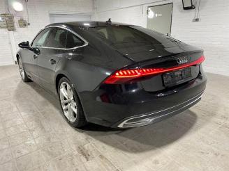 Unfallwagen Audi A7 50 TFSIe quattro S line Pano/B&O/Kam/Navi 2023/7