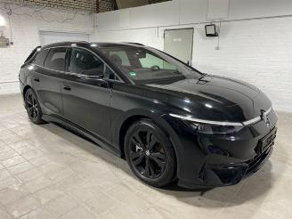 Auto incidentate Volkswagen ID.7 Tourer Pro S Pano/HUD/H&K/360/Navi 2025/7