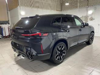 Unfallwagen BMW XM HUD/AHK/360/H&K/Iconic/Softclose 2024/11