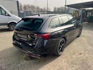 Skoda Octavia RS Combi 2.0 TDI HUD/STANDHZG/KAM/NAVI picture 2