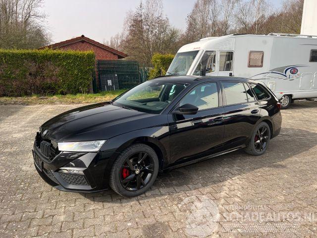 Skoda Octavia RS Combi 2.0 TDI HUD/STANDHZG/KAM/NAVI