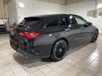 Schadeauto Mercedes Cla-klasse 200 SB AMG Line Premium Plus Pano/HUD/360 2025/11