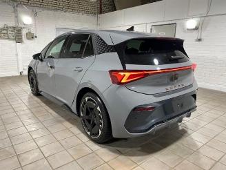 Cupra Born 170kW/82kWh NAVI/360 picture 7